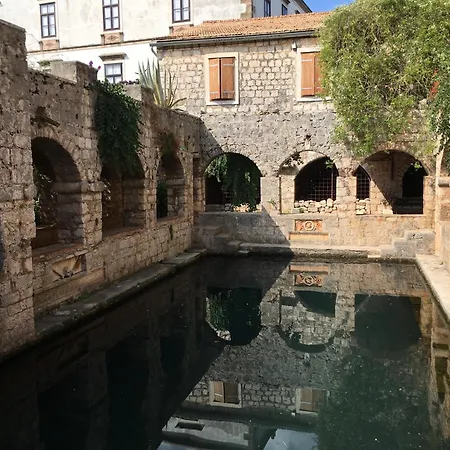 Il Melograno Hvar Holiday home Vrbanj